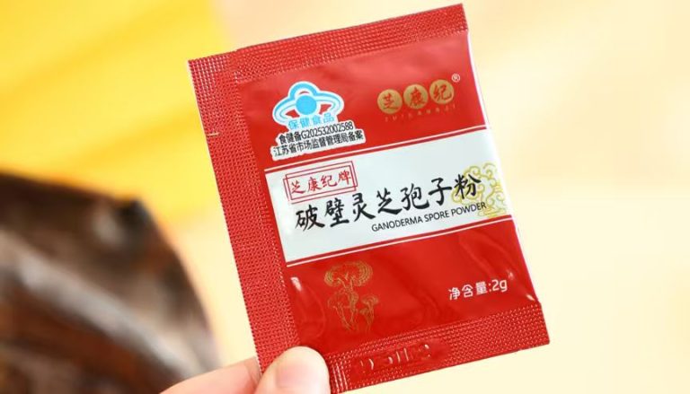 女人常吃灵芝孢子粉好处太多！坚持吃身体变化看得见