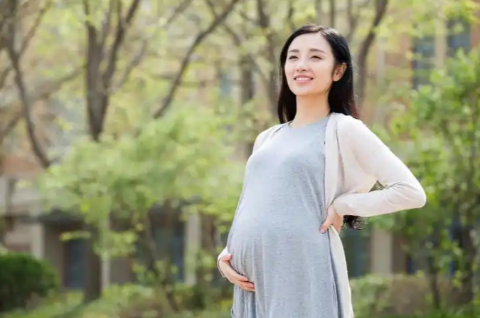 吃灵芝孢子粉前必看！5大禁忌+2种高效吃法，养生效果翻倍