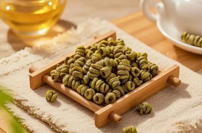 石斛虽好，但这3类人吃了反而伤身，速自查